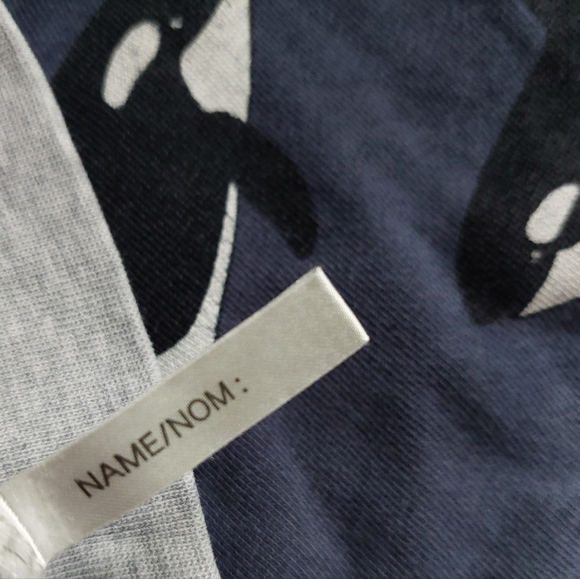 H&M orca sweatshirt 6-8 years - Picture 7 of 16